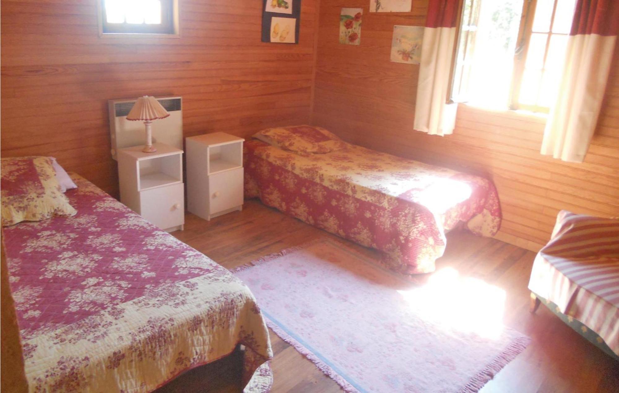 Awesome Home In Campsegret Екстер'єр фото