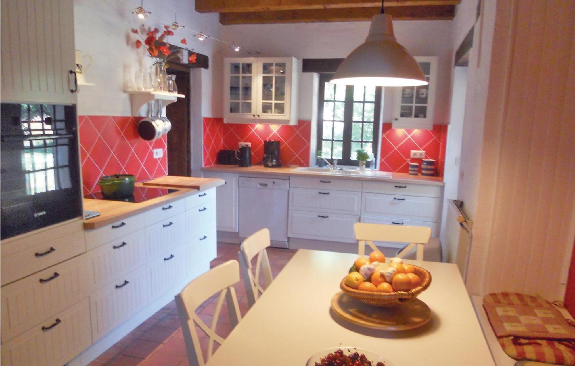 Awesome Home In Campsegret Екстер'єр фото